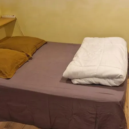 Meuble Ecusson - Comedie Et Gare A Pied ! Appartement *